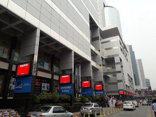 parking area বসুন্ধরা সিটি শপিং মল