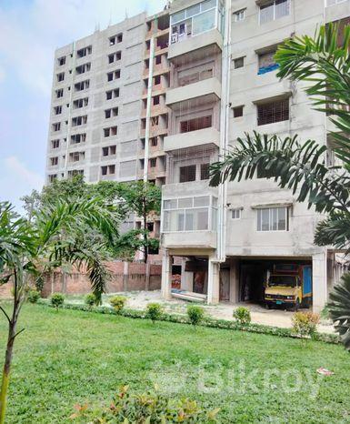 Advanced Crown Playing Area বারিধারা