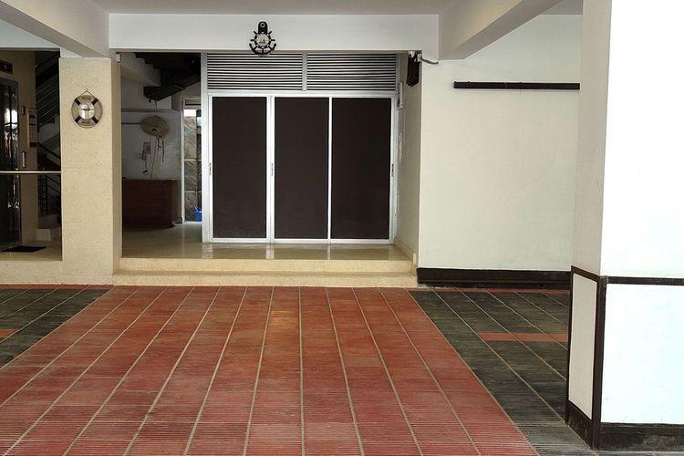 anwar landmark zahid cottage apartment's lobby মিরপুর ডিওএইচএস