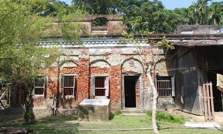 saturia zamindar bari এর ছবি