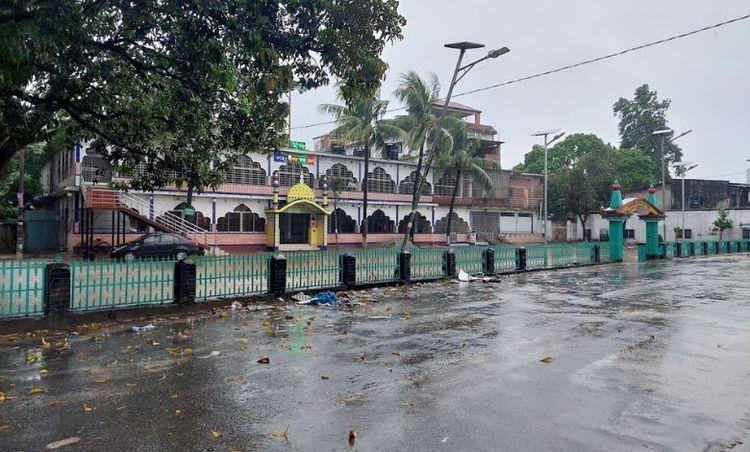 paglapir central jame masjid এর ছবি