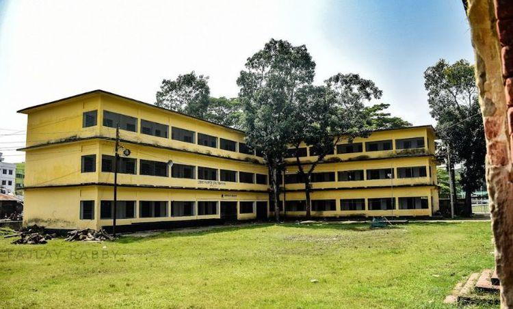 bhola govt high school এর ছবি