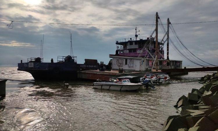 elisha ferry ghat এর ছবি