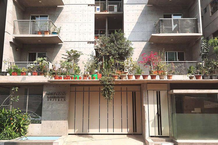 উত্তরা লোকেশনে Anwar Landmark Anjuman প্রজেক্ট