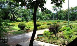 united nations park চকবাজার